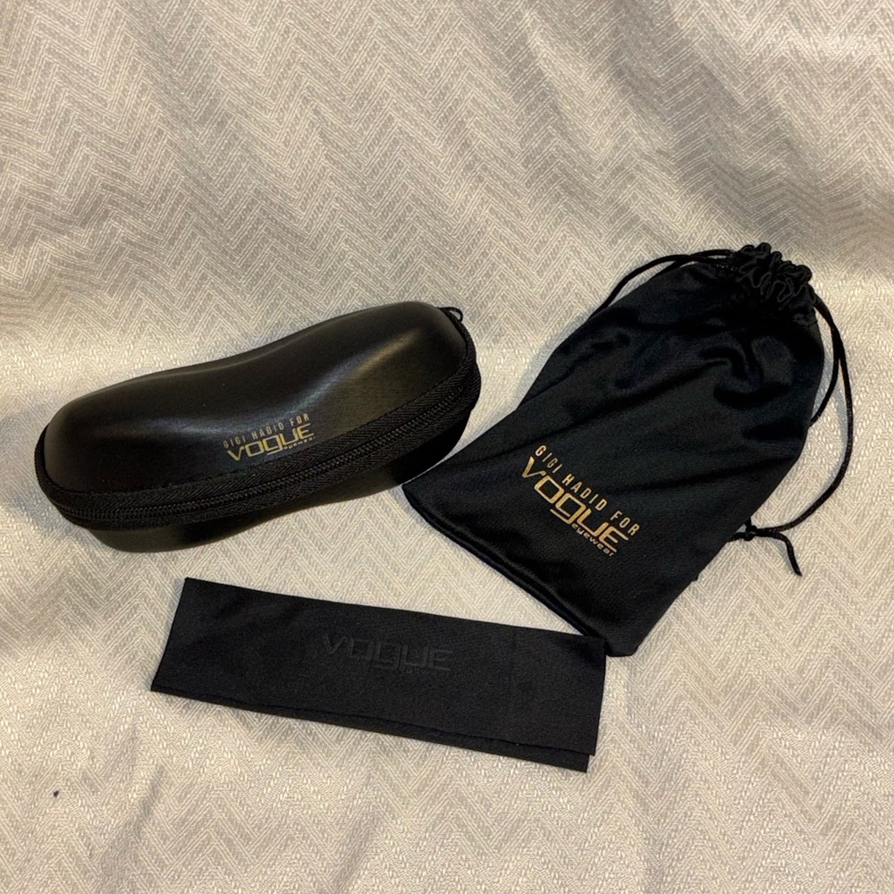 Gigi Hadid for Vogue Eyewear Sunglasses Case Pouch & Cloth Set